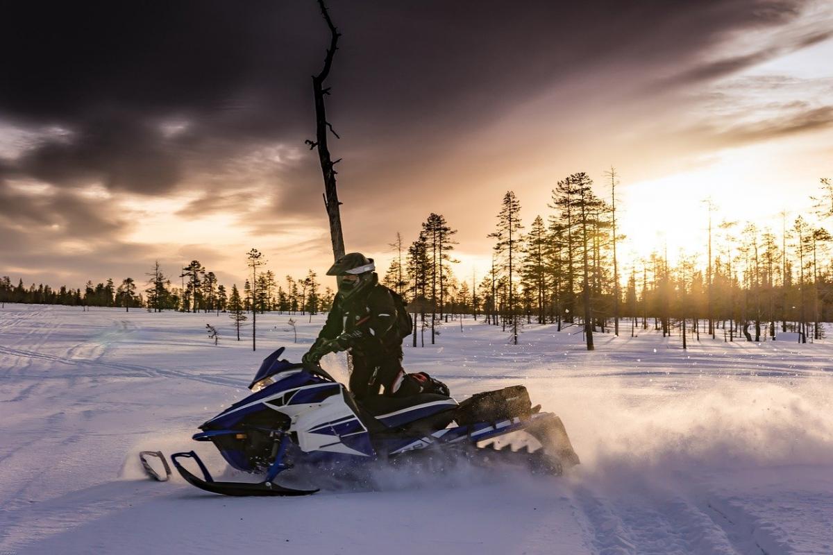 What You Should Know About Ontario Snowmobile Laws Surex