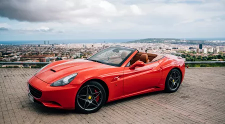 are red cars more expensive to insure